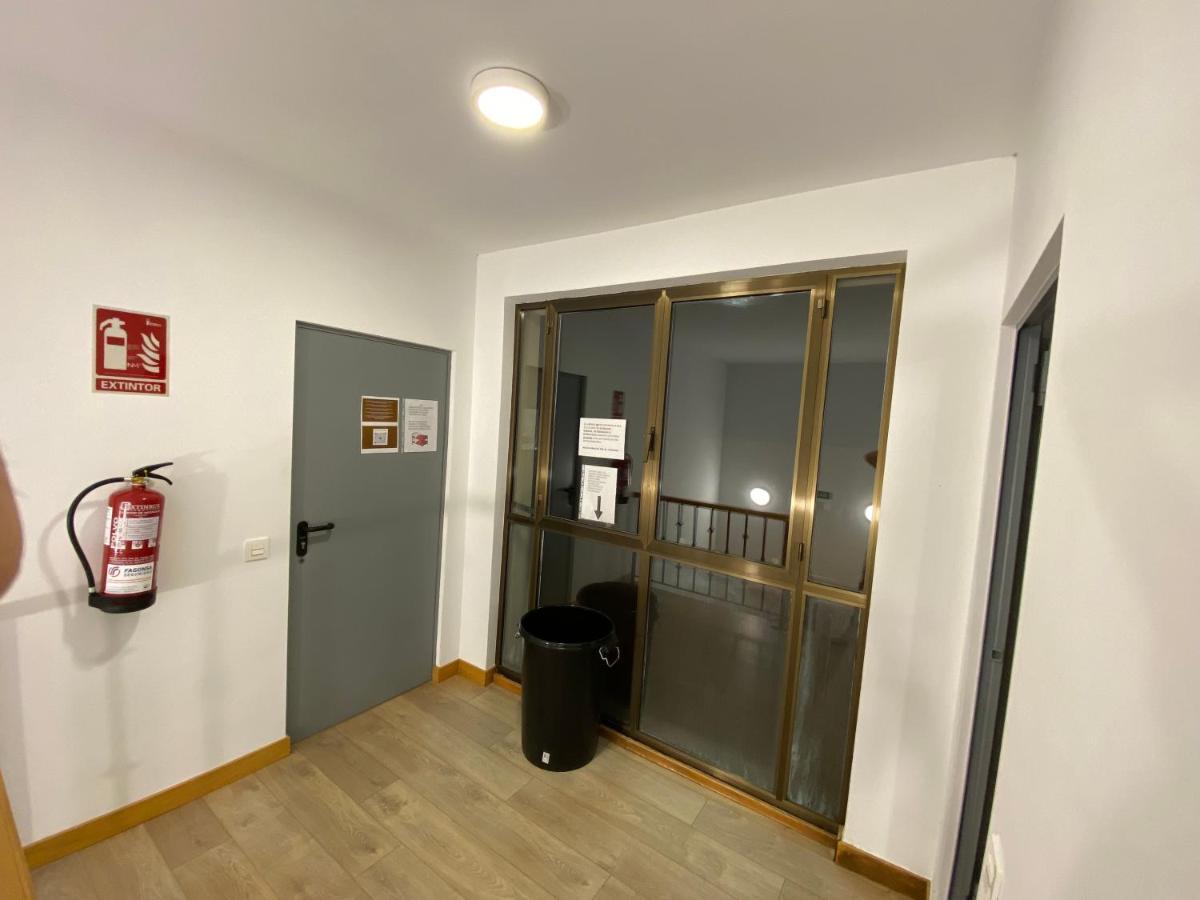 Albergue El Camino De Santovenia Santovenia De Oca Kültér fotó