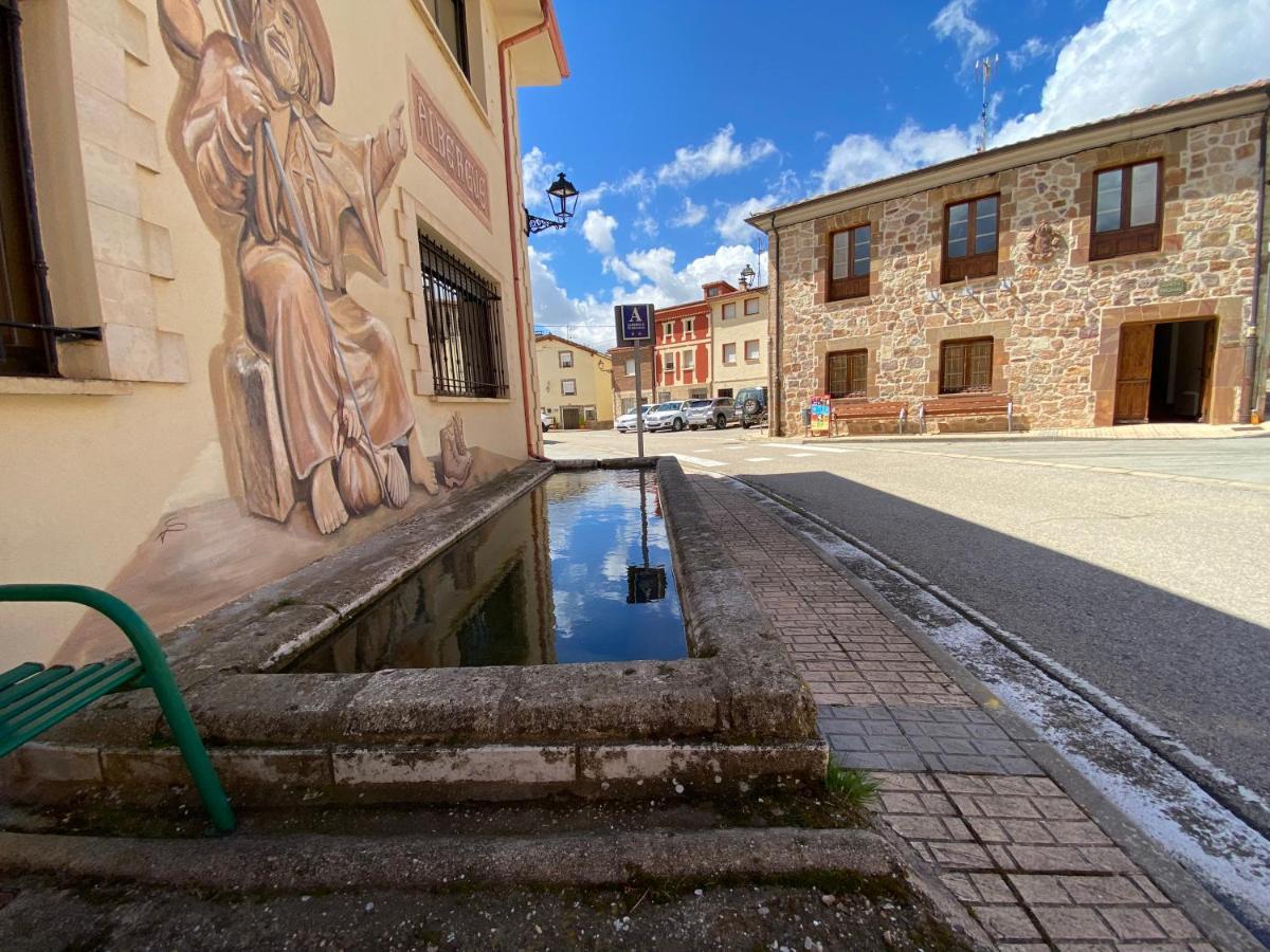 Albergue El Camino De Santovenia Santovenia De Oca Kültér fotó