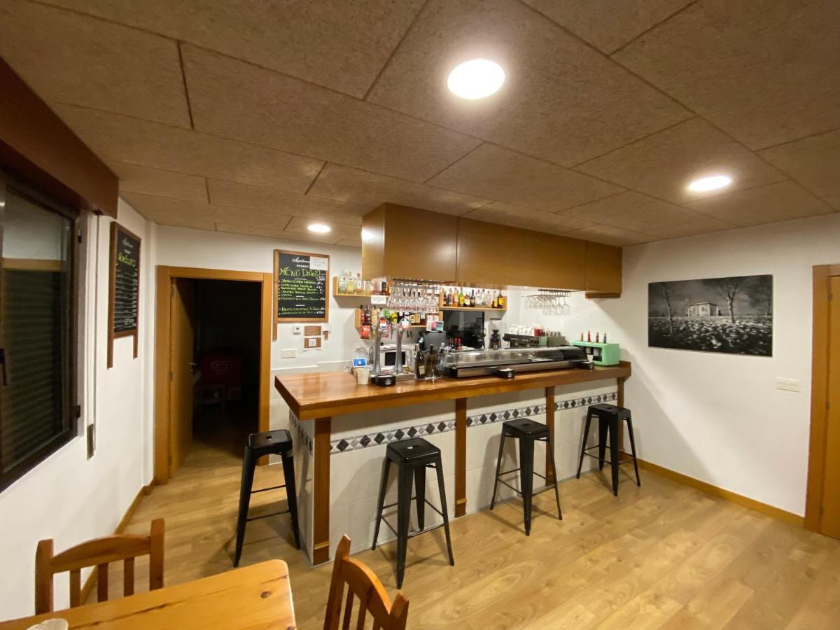 Albergue El Camino De Santovenia Santovenia De Oca Kültér fotó